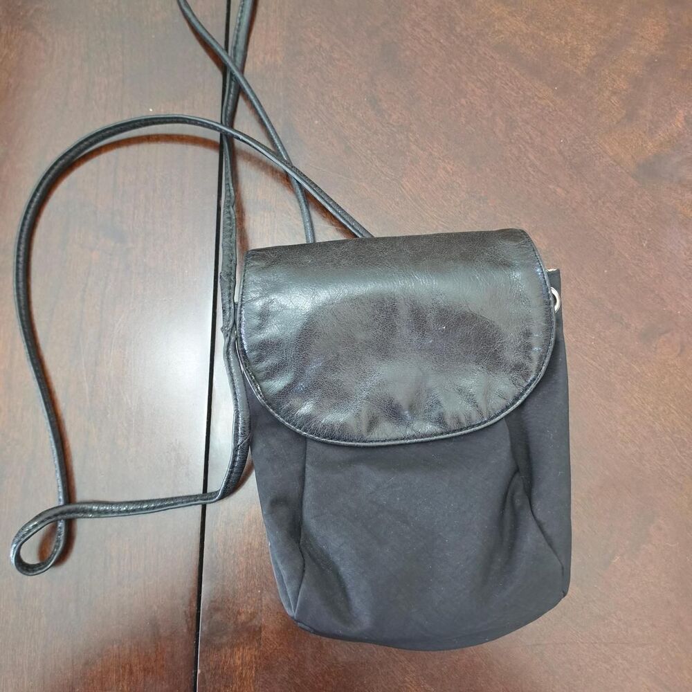 Vintage Hobo International Women's Black Crossbody Purse